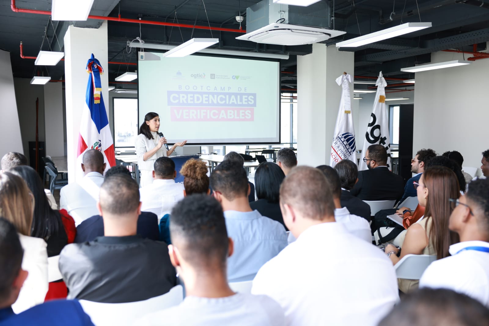 Dominican Republic convenes a Verifiable Credentials Bootcamp